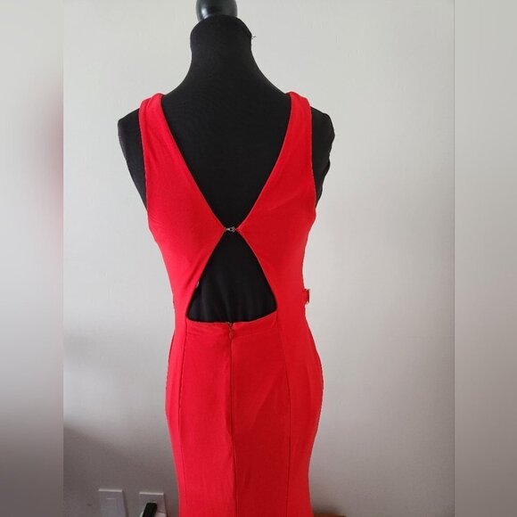 XSCAPE | gown dress maxi red golden metal belt sz 4 - Picture 2 of 6